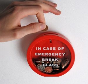 hucha_romper_emergencia hucha_romper_emergencia